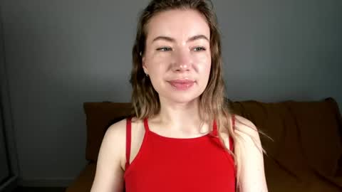 Snapshot of mia_luxx92 chatting on July 1, 6:26 am Mia online show from July 1, 6:26 am