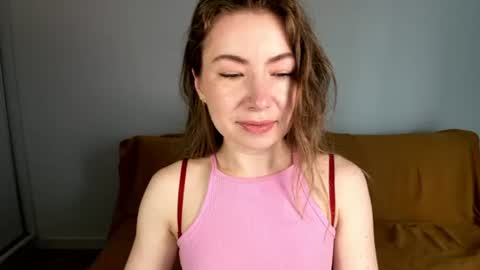 Snapshot of mia_luxx92 chatting on July 8, 6:29 am Mia online show from July 8, 6:29 am