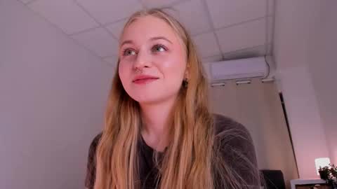 Mia here Appreciate your support online show from December 16, 11:21 pm