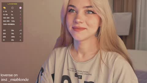 Snapshot of mia_milagros chatting on January 6, 3:09 am mia_milagros online show from January 6, 3:09 am