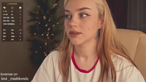 Snapshot of mia_milagros chatting on January 22, 1:10 am mia_milagros online show from January 22, 1:10 am