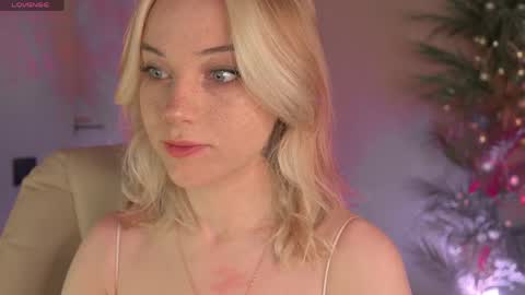 mia_milagros online show from April 18, 12:14 am
