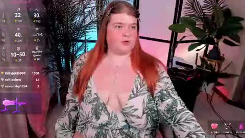 Snapshot of mia_of_your_dreams chatting on July 28, 7:39 pm Sweet Mia online show from July 28, 7:39 pm