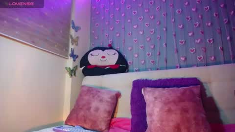 Snapshot of mia_petitebaby chatting on July 17, 2:40 am Ma online show from July 17, 2:40 am