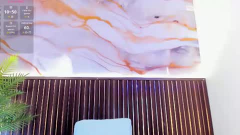 Snapshot of mia_pineda chatting on July 26, 7:21 pm Mariana online show from July 26, 7:21 pm