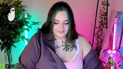 Mia online show from March 14, 1:12 am