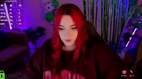 Snapshot of mia_r0ss chatting on June 21, 1:08 am Mia online show from June 21, 1:08 am