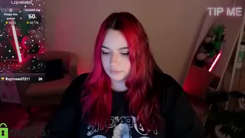 Snapshot of mia_r0ss chatting on July 29, 1:15 am Mia online show from July 29, 1:15 am