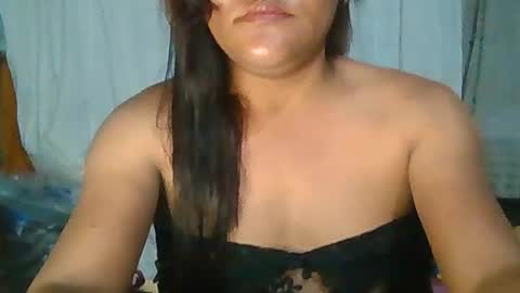 Snapshot of mia_revita chatting on July 2, 2:01 pm mia_revita online show from July 2, 2:01 pm