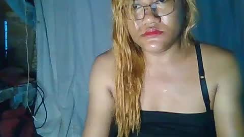Snapshot of mia_revita chatting on August 3, 9:48 am mia_revita online show from August 3, 9:48 am