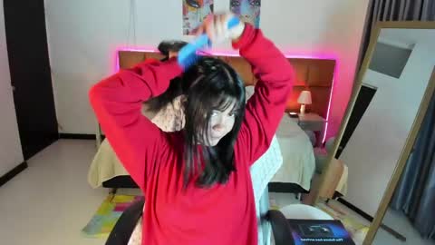  MIA  online show from May 3, 4:07 am