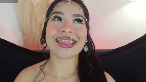 Snapshot of mia_roux1 chatting on July 19, 8:34 pm Mia online show from July 19, 8:34 pm