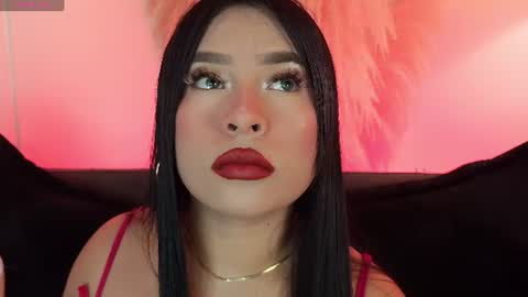 Snapshot of mia_roux1 chatting on August 2, 8:40 pm Mia online show from August 2, 8:40 pm