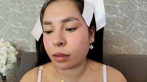 Mia Roux online show from January 12, 10:12 pm