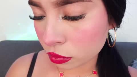 Mia Roux online show from September 10, 8:53 pm