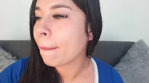 Mia Roux online show from September 15, 2:50 pm