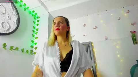 mia_salome23 online show from June 23, 1:53 pm