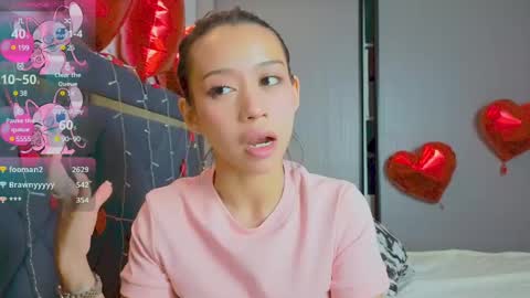 Mia online show from February 22, 12:40 pm