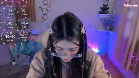 Snapshot of mia_smoke_ chatting on June 2, 12:07 pm Mia online show from June 2, 12:07 pm