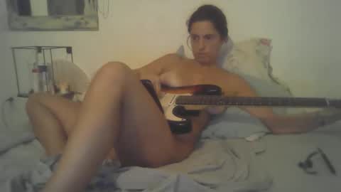 Snapshot of mia_solis_86 chatting on April 9, 10:48 pm Mia online show from April 9, 10:48 pm