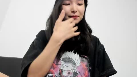 Snapshot of mia_soyun chatting on November 28, 4:31 pm Your Soyun online show from November 28, 4:31 pm