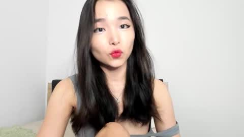 Snapshot of mia_soyun chatting on December 15, 12:20 pm Your Soyun online show from December 15, 12:20 pm