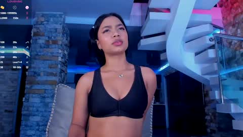 Snapshot of mia_steele01 chatting on May 17, 7:43 pm Mia steele online show from May 17, 7:43 pm