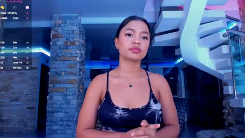 Snapshot of mia_steele01 chatting on May 24, 7:08 pm Mia steele online show from May 24, 7:08 pm