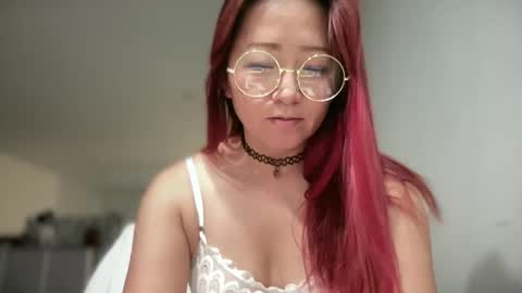 Snapshot of mia_temptress chatting on September 24, 4:43 pm Mia online show from September 24, 4:43 pm