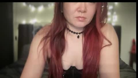 Mia online show from January 13, 6:40 am