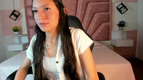 Miaaa online show from May 6, 8:14 pm