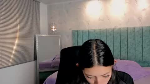 Snapshot of mia_velmont chatting on July 2, 3:23 am Miaaa online show from July 2, 3:23 am