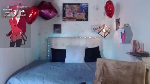 MIA  online show from December 19, 3:08 pm