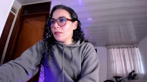 Snapshot of mia_velvet1 chatting on August 5, 12:30 pm MIA online show from August 5, 12:30 pm