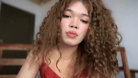 Mia online show from July 11, 10:00 pm