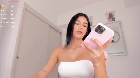 Snapshot of mia_yourmommy chatting on September 13, 6:08 pm     online show from September 13, 6:08 pm