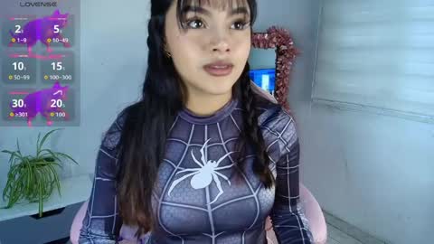 Snapshot of mia_zafir chatting on May 8, 9:09 pm mia_zafir online show from May 8, 9:09 pm