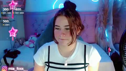 Mia online show from October 23, 9:13 pm