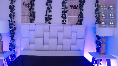 Snapshot of miaa_gh1 chatting on February 22, 5:35 pm Mia online show from February 22, 5:35 pm