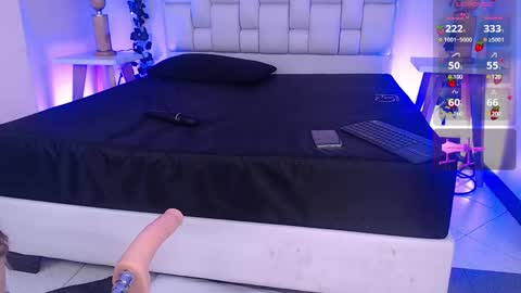 Snapshot of miaa_gh1 chatting on February 23, 2:35 pm Mia online show from February 23, 2:35 pm