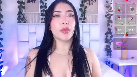 Snapshot of miaa_gh1 chatting on September 24, 11:35 am Mia online show from September 24, 11:35 am