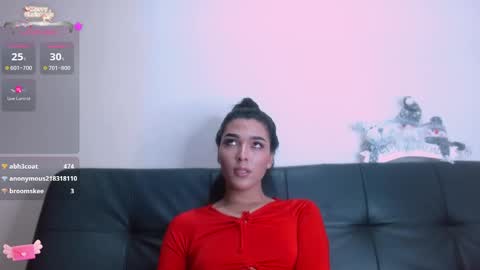 Snapshot of miaa_heart chatting on December 26, 5:51 pm Mia online show from December 26, 5:51 pm