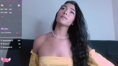 Snapshot of miaa_heart chatting on January 23, 5:31 pm Mia online show from January 23, 5:31 pm