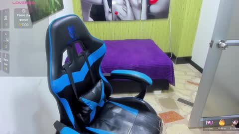       online show from November 29, 3:48 pm