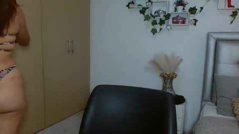 miaa_star_1x online show from March 17, 9:45 am