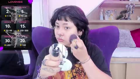 Mia online show from January 6, 12:20 pm