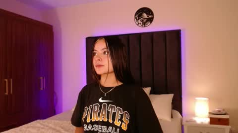 miaandnaty1 online show from September 26, 2:59 am