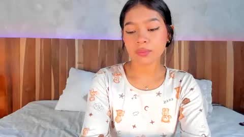 Snapshot of miaasummeer chatting on July 7, 12:42 pm MiaaSummeer online show from July 7, 12:42 pm