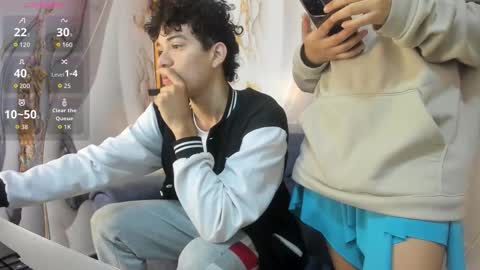 Mia and Max online show from February 28, 12:06 pm