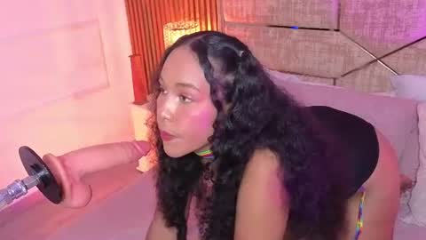 miablackrose online show from July 28, 4:52 am